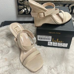 Lulus!! New wedge sandles ❤️